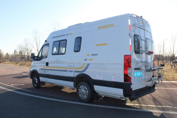 依維柯貨運(yùn)版自動(dòng)檔依維柯貨運(yùn)版自動(dòng)擋