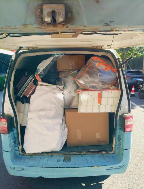 搬家貨運小哥搬家貨運小哥視頻