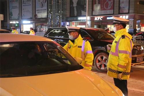 遷安貨運(yùn)司機(jī)遷安貨運(yùn)司機(jī)電話號碼