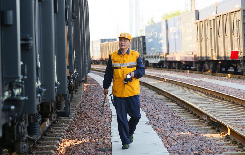 貨運列車 電力貨運列車 電力設計規范