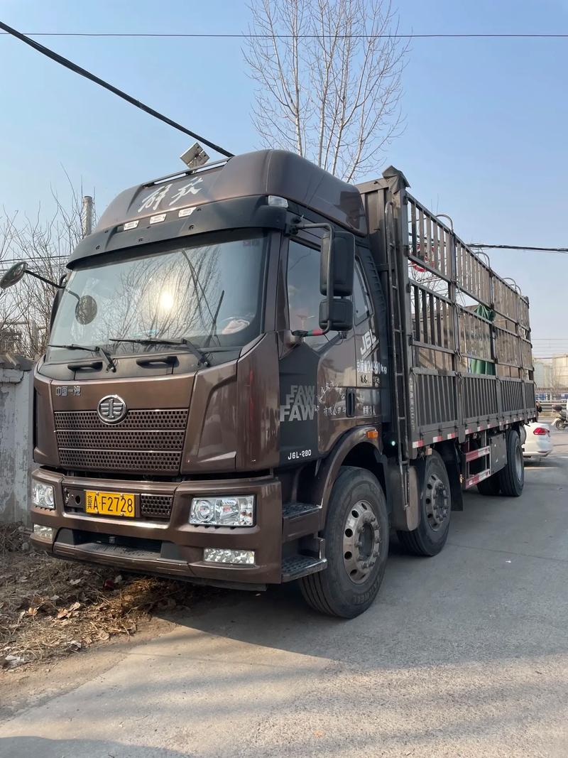 7.7米貨運7.7米貨運車